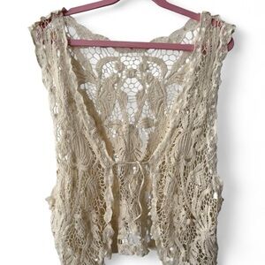 Vintage Lace Cream Crochet Vest
